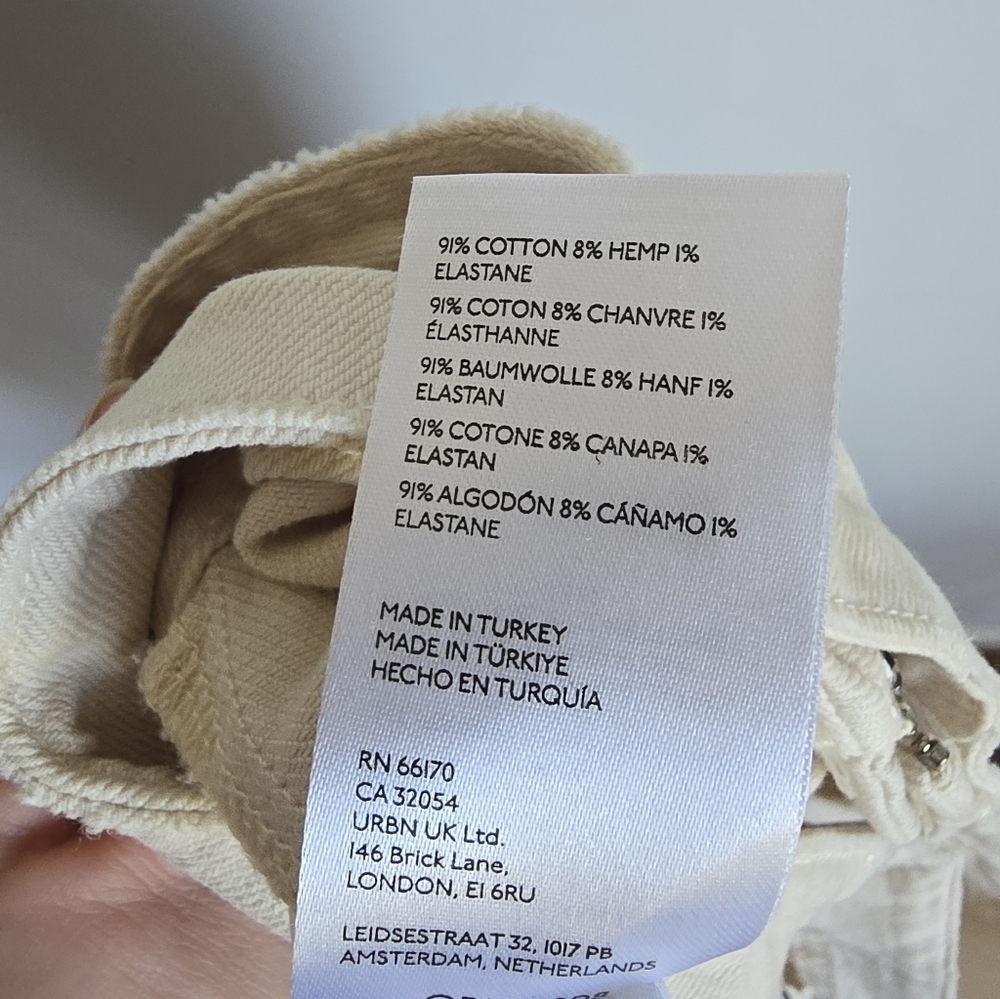 Anthropologie NWT Pilcro The Kit High Rise Utility Denim Ivory Hemp Shorts SZ 34 - Picture 9 of 11